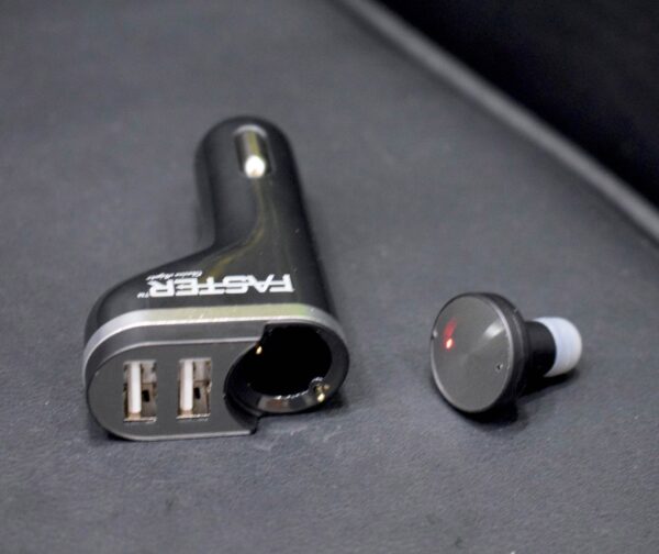 Wireless Headset With Smart Car Charger