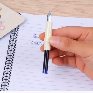 Teddy Bear Cartridge Fountain Pen with 6 Refills